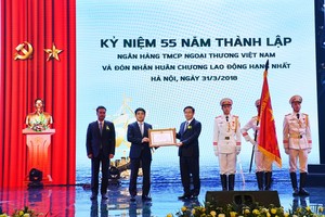 Thống đốc giao 2 nhiệm vụ cho Vietcombank nhân kỷ niệm 55 năm thành lập