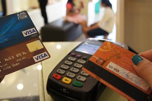 Những lưu ý khi chi tiêu bằng thẻ tín dụng