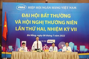 Ông Phạm Đức Ấn, Chủ tịch Hiệp hội Ngân hàng Việt Nam điều hành Đại hội.