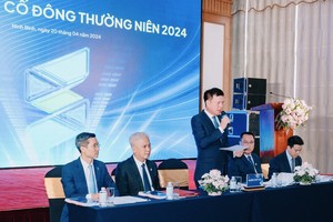 Ban Chủ toạ điều hành Đại hội