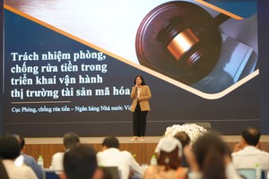 Bà Nguyễn Thị Minh Thơ, Phó Cục trưởng Cục Phòng chống rửa tiền, Ngân hàng Nhà nước cho biết, Việt Nam đang nằm trong “Danh sách xám” của FATF từ tháng 6/2023 và đang tích cực triển khai các hành động theo khuyến nghị từ tổ chức này.