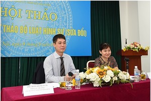 Ông Doãn Thanh Tuấn, Phó Cục trưởng Cục Quản lý và Giám sát bảo hiểm chủ trì Hội thảo
