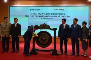 5 triệu cổ phiếu SHE chính thức chào sàn HNX