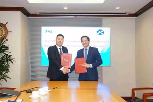 Ông Nguyễn Văn Thùy, Chủ tịch Hội đồng Quản trị XTI và ông Trịnh Anh Tuấn, Tổng giám đốc PVI Re