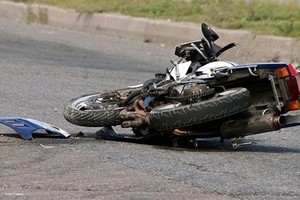 Xe gắn máy vẫn là nguồn phương tiện giao thông chủ yếu (khoảng 72 triệu xe môtô, xe máy đã được đăng ký) và nguồn gây tai nạn lớn nhất ở Việt Nam, chiếm khoảng 63% số vụ tai nạn giao thông