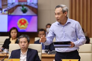 Ông Phan Đức Hiếu phát biểu tại Hội nghị "Phát triển thị trường vốn an toàn, minh bạch, hiệu quả, bền vững" chiều 22/4 (ảnh: chinhphu.vn)