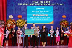 ABBANK đầu tư quỹ học bổng An Nghiệp đồng hành cùng sinh viên ngành tài chính ngân hàng