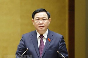 Chủ tịch Quốc hội Vương Đình Huệ phát biểu bế mạc kỳ họp thứ 4 Quốc hội khoá XV (Ảnh: TTXVN)