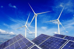 Quá trình đàm phán giữa doanh nghiệp điện gió, điện mặt trời với EVN đang bế tắc vì doanh nghiệp cho rằng giá điện thấp (Ảnh minh hoạ)