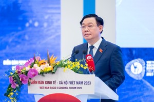 Ủy viên Bộ Chính trị, Chủ tịch Quốc hội Vương Đình Huệ phát biểu bế mạc Diễn đàn Kinh tế - Xã hội năm 2023