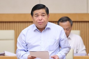 Bộ trưởng Bộ Kế hoạch và Đầu tư Nguyễn Chí Dũng phát biểu tại phiên họp Chính phủ thường kỳ tháng 9/2023