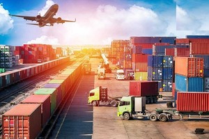Doanh nghiệp logistics Việt Nam hiện chỉ chiếm 30% thị phần trong nước (Ảnh minh hoạ)