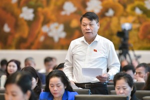 Đại biểu Quốc hội Nguyễn Thành Nam (đoàn Phú Thọ) đề nghị không áp thuế VAT với mặt hàng phân bón