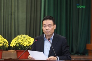 Ông Đặng Khắc Lợi, Phó Cục trưởng Cục Báo chí, Bộ Thông tin và truyền thông phát biểu tại buổi họp báo chiều 7/1 (Ảnh: M. Minh)