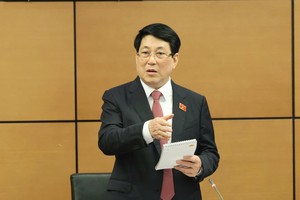 Chủ tịch nước Lương Cường phát biểu tại họp tổ sáng 12/2.