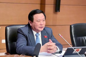 Đại biểu Nguyễn Xuân Thắng (đoàn Quảng Ninh) đề nghị xây dựng chính sách phải tham vấn ý kiến chuyên gia, nhà khoa học và cả doanh nghiệp.