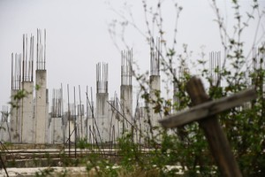 Cận cảnh dự án trung tâm thương mại Ciputra bỏ hoang suốt 7 năm