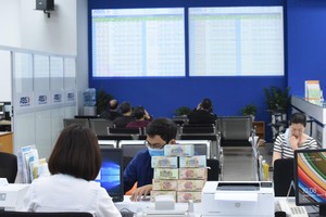 Thuế thu nhập cá nhân thu từ chứng khoán 5 tháng 2021 tăng trưởng 320% so với cùng kỳ 2020
