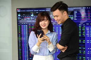 Giao dịch chứng khoán sáng 11/7: Cổ phiếu lớn tiếp tục giúp thị trường tăng tốc