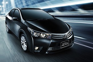 PTI tặng 17 triệu đồng phí bảo hiểm vật chất ô tô Toyota Corolla Altis