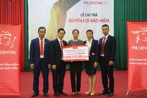 Prudential  chi trả hơn 1 tỷ đồng cho khách hàng tại Hưng Yên