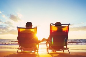 60% người Việt ưu tiên tích góp tiền bạc để hưởng tuổi hưu