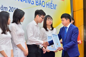 PTI trao học bổng cho sinh viên các trường đại học trên toàn quốc