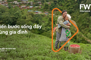Tập đoàn FWD ra mắt chiến dịch thương hiệu “Press play” - “Tiến bước sống đầy”