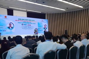 Thời đại sản xuất, tiêu thụ sản phẩm số lượng lớn dần bị thay thế bằng thời đại chú trọng sự thân thiện với môi trường...