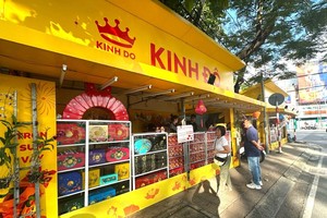 Mondelez Kinh Đô tung ra thị trường bộ sưu tập bánh trung thu với tổng cộng 70 hương vị 