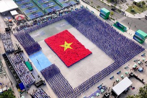 60.000 học sinh lập kỷ lục kép Việt Nam và thế giới với màn đồng diễn võ nhạc Vovinam