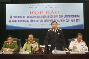 10 tháng, truy thu hơn 10.000 tỷ đồng từ buôn lậu, gian lận thương mại