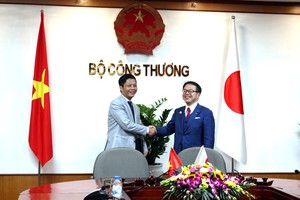 Việt Nam Nhật Bản tăng cường hợp tác trên lĩnh vực công nghiệp thương mại