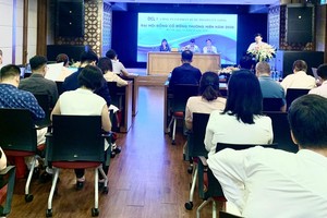 ĐHĐCĐ Dược Cửu Long (DCL): Phát hành thêm cổ phiếu với giá không thấp hơn 45.000 đồng/CP