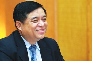 Thành công sau 30 năm Đổi mới hối thúc Việt Nam thành công hơn