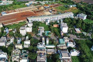 Khu thương mại Tân Nhựt do Công ty Huỳnh Thông làm chủ đầu tư. Ảnh: N.S