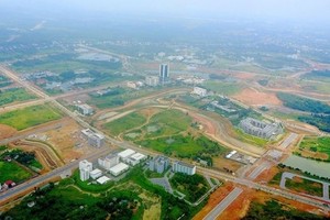 Đất Hòa Lạc ăn theo quy hoạch: Rao bán giá cao, thanh khoản thấp