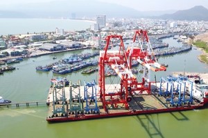 Giá trị tài sản, năng lực xếp dỡ, doanh thu, lợi nhuận, tiềm năng phát triển của Công ty CP Cảng Quy Nhơn... cần được xem xét khi tiến hành định giá.