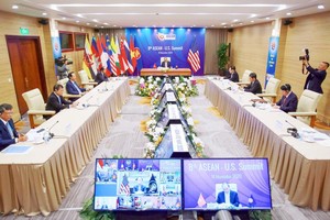 Thủ tướng Chính phủ Nguyễn Xuân Phúc chủ trì Hội nghị Cấp cao ASEAN - Hoa Kỳ lần thứ 8, trong khuôn khổ Hội nghị Cấp cao ASEAN lần thứ 37. Ảnh: Đức Thanh