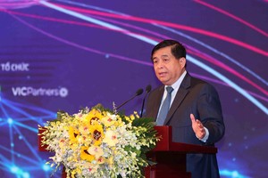 Bộ trưởng Nguyễn Chí Dũng phát biểu tại Diễn đàn Vietnam Venture Summit 2020 (Ảnh: Đức Trung/MPI)