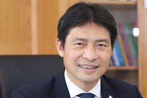 Ông Nguyễn Tuấn Anh, Phó tổng giám đốc Sở GDCK Hà Nội (HNX)