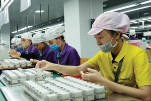 Những đối tác lớn của Apple đều đang không ngừng mở rộng đầu tư ở Việt Nam. Trong ảnh: Nhà máy của Luxshare tại Nghệ An.