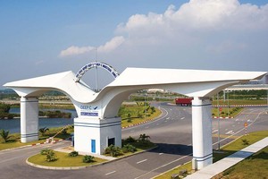 Bất động sản công nghiệp sẽ tiếp tục là điểm sáng trên thị trường trong năm 2021. Trong ảnh: Khu công nghiệp DEEP C (Hải Phòng) - một trong những điểm đến hấp dẫn của nhiều nhà đầu tư trong và ngoài nước. Ảnh: Đức Thanh