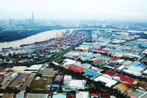 TP.HCM không có thêm khu công nghiệp mới trong 5 năm qua (Trong ảnh: Khu chế xuất Tân Thuận)