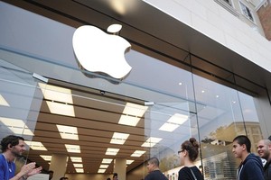 Apple thường tập trung mua lại các công ty đổi mới sáng tạo quy mô nhỏ mà sở hữu những công nghệ bổ khuyết cho sản phẩm của họ.