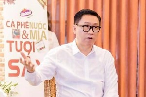 Chủ tịch Nguyễn Lâm Viên cho rằng trái cây, rau củ, thảo mộc hữu cơ... ép thành nước và vẫn giữ sự nguyên bản sẽ là thảo dược cho sức khỏe con người