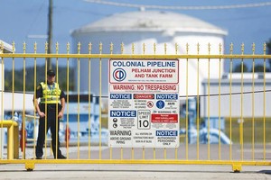 Bản chất của cuộc tấn công mạng nhằm vào Colonial Pipeline chưa được xác định trong khi đối tượng và động cơ thực hiện vụ tấn công vẫn là dấu hỏi. Ảnh tư liệu: AFP