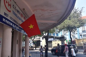 Tại điểm du lịch, du khách được tham quan bình thường nếu thân nhiệt thấp hơn 37,5 độ (Ảnh minh hoạ: T.H).