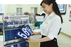 Lãi suất tiết kiệm khó sớm tăng trở lại