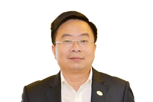 Ông Lê Tiến Trường